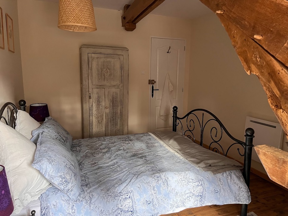 room 4 photo